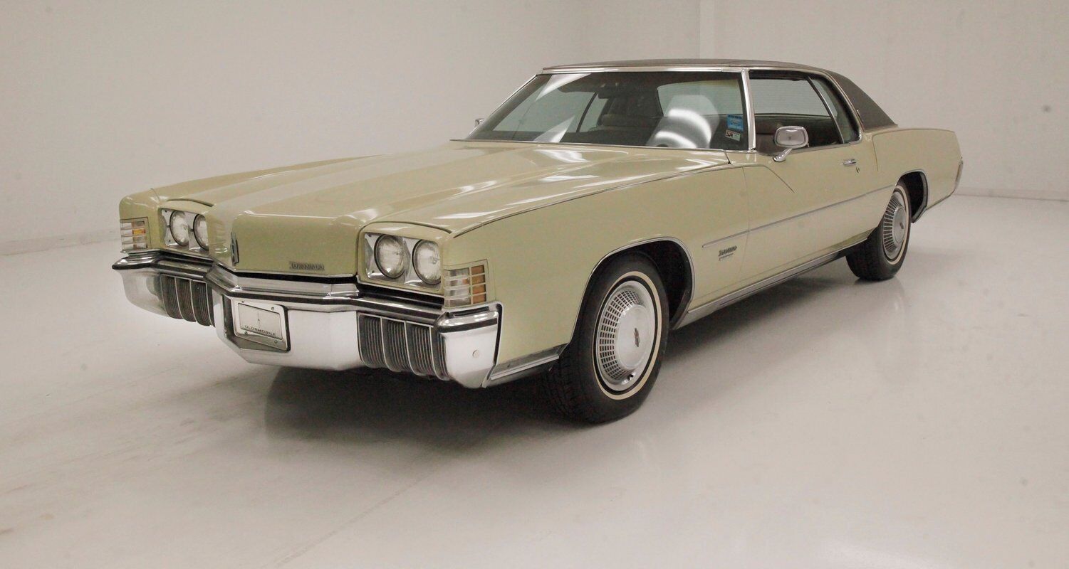 Oldsmobile Toronado  year1}