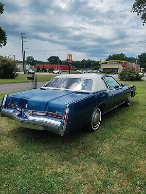 Oldsmobile-Toronado-1976-3