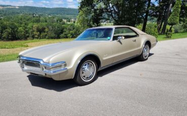 Oldsmobile-Toronado-Awesome-Survivor-1968-2