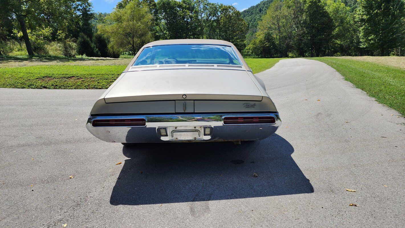 Oldsmobile-Toronado-Awesome-Survivor-1968-20