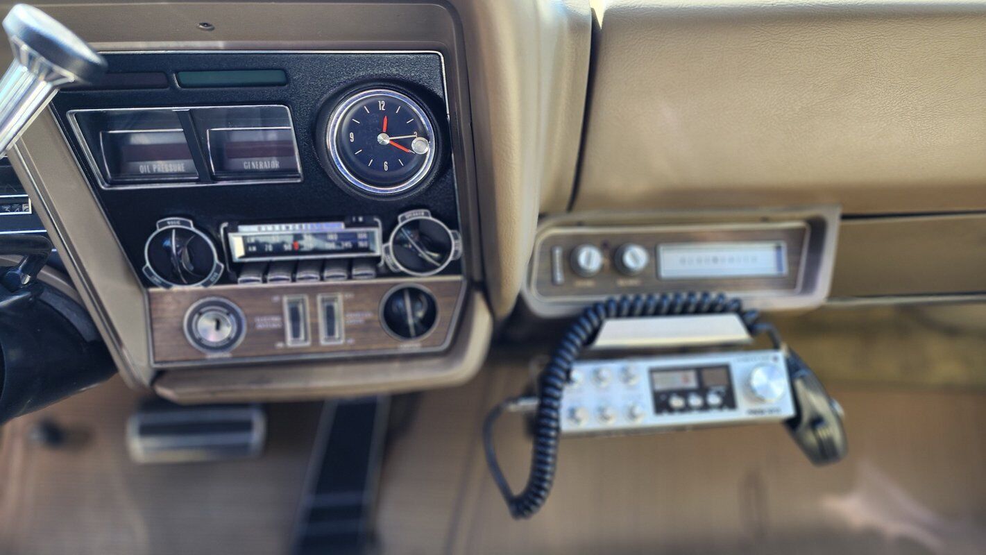 Oldsmobile-Toronado-Awesome-Survivor-1968-34