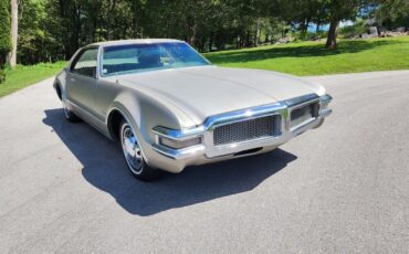 Oldsmobile-Toronado-Awesome-Survivor-1968-6