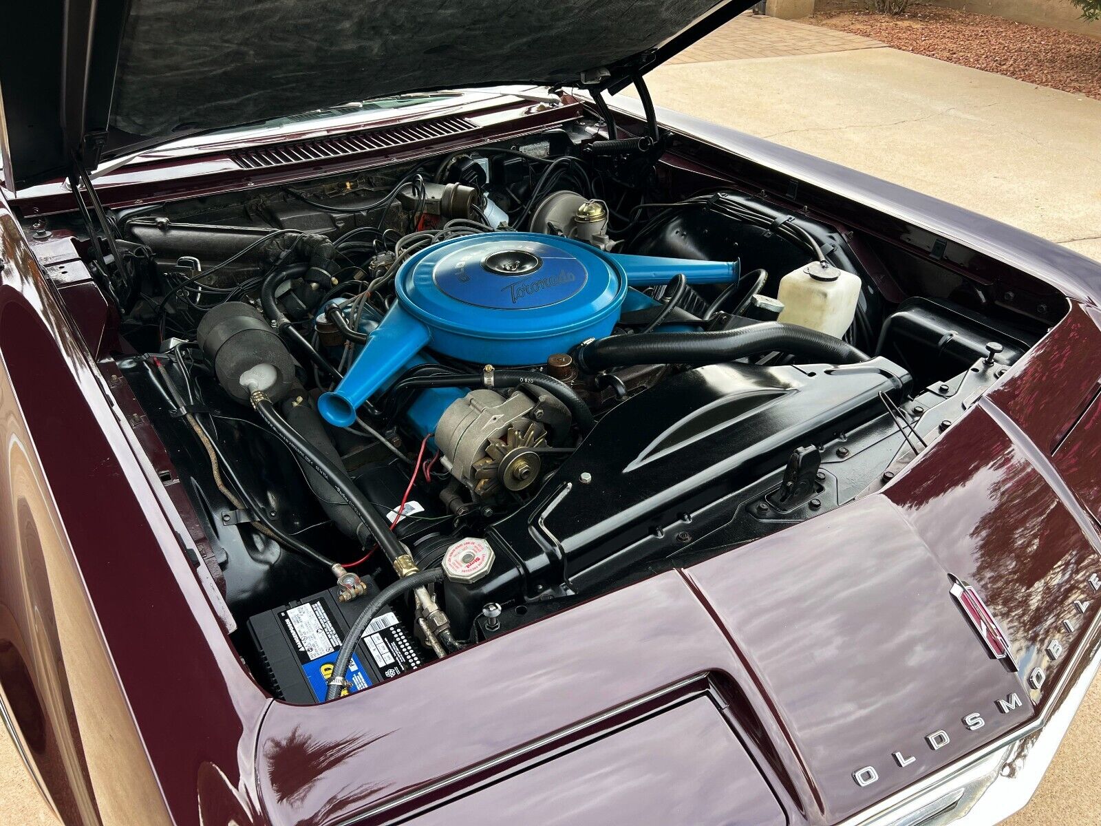 Oldsmobile-Toronado-Cabriolet-1966-16