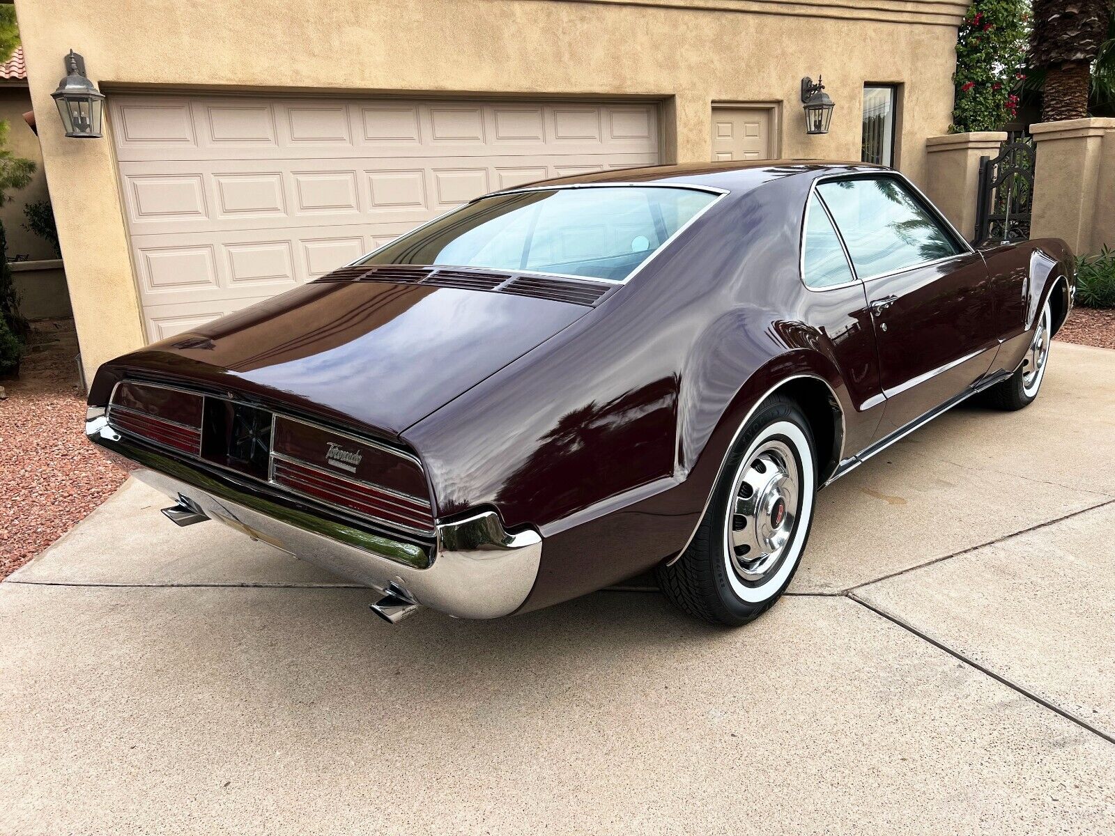 Oldsmobile-Toronado-Cabriolet-1966-6