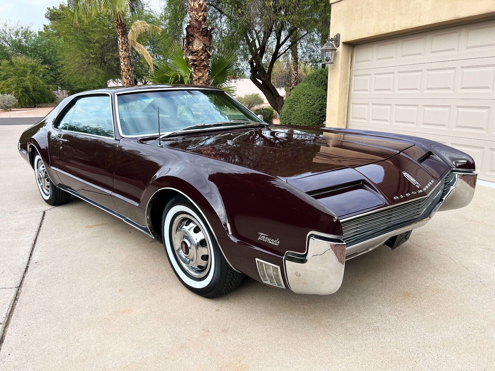 Oldsmobile-Toronado-Cabriolet-1966-8