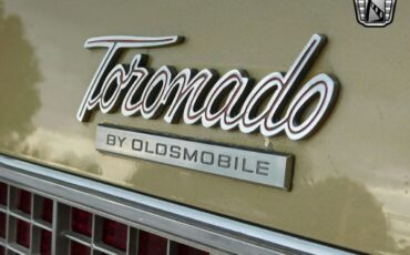 Oldsmobile-Toronado-Coupe-1967-9