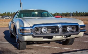 Oldsmobile-Toronado-Coupe-1968-8