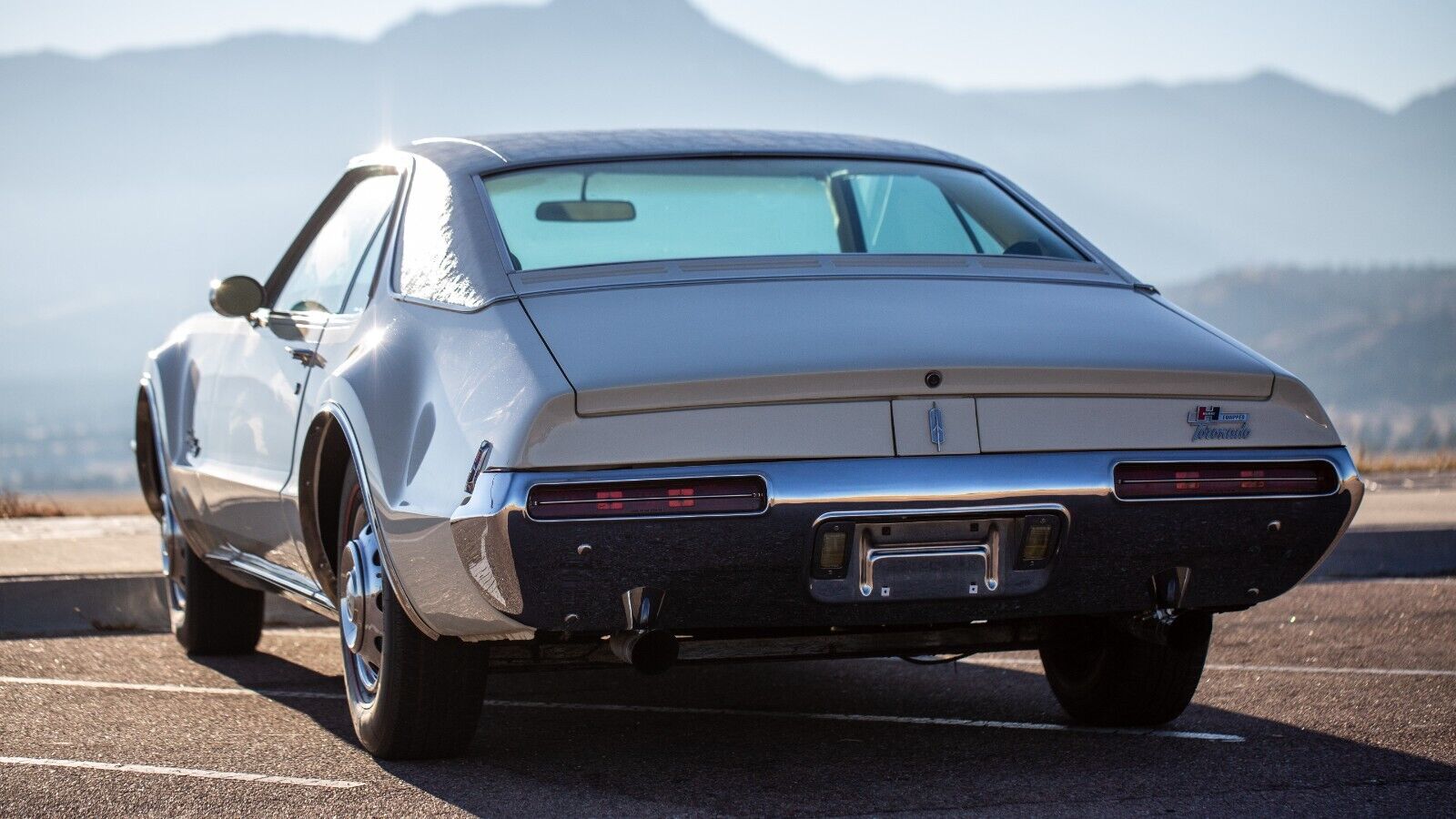 Oldsmobile-Toronado-Coupe-1968-9