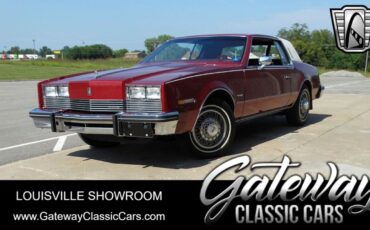 Oldsmobile Toronado Coupe 1983