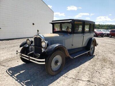 Oldsmobile-deluxe-touring-Berline-1926-2