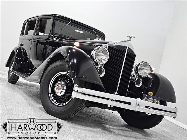 Packard-1100-Berline-1934