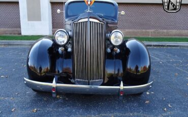 Packard-115-Berline-1937-10