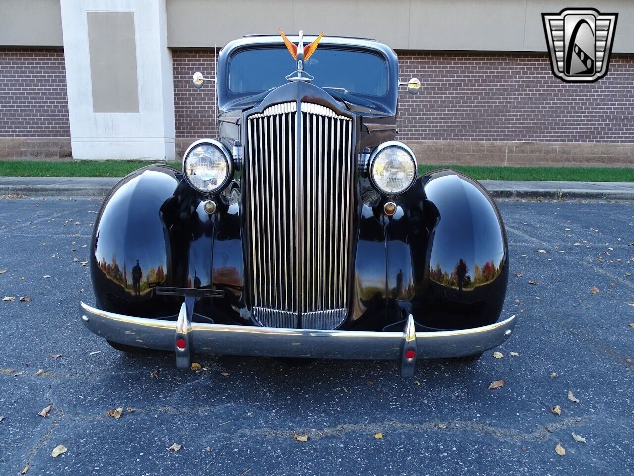 Packard-115-Berline-1937-10