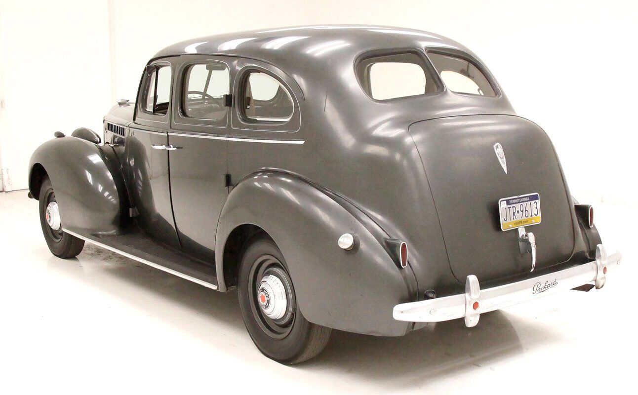 Packard-120-Berline-1940-2