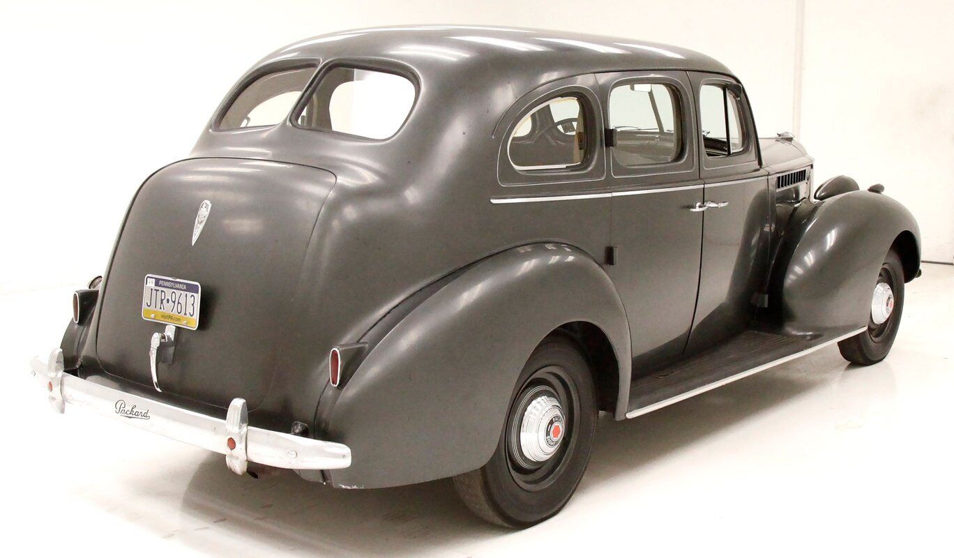 Packard-120-Berline-1940-4