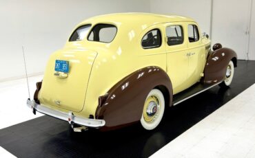 Packard-1700-Berline-1939-4