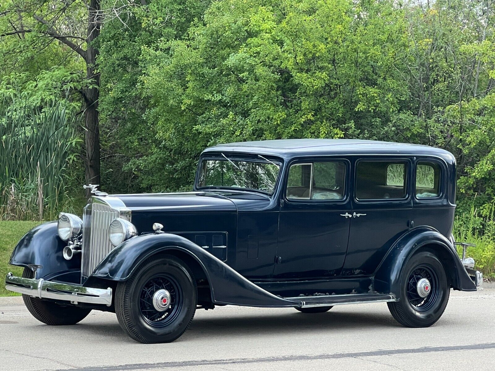 Packard-Eight-Berline-1934-2