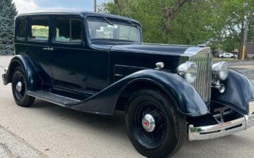 Packard-Eight-Berline-1934