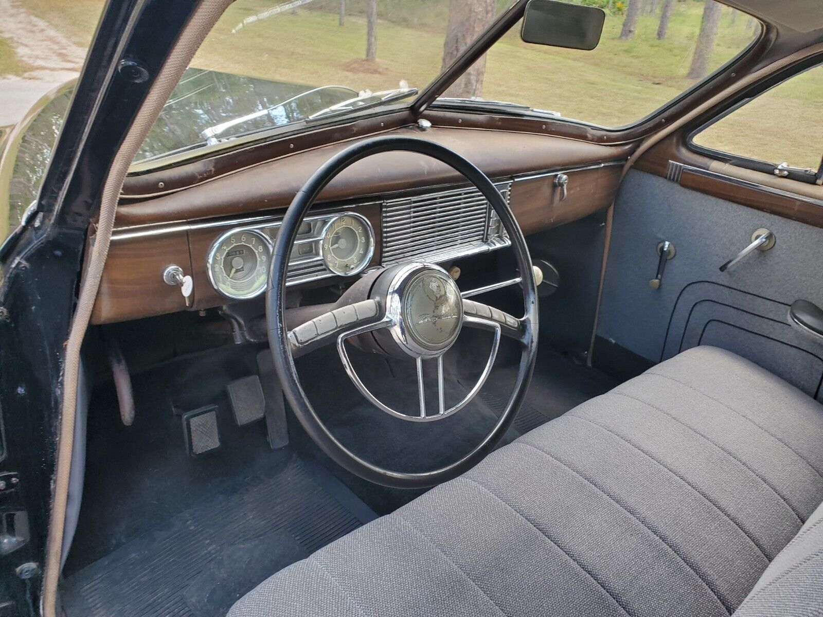 Packard-Eight-Berline-1948-21