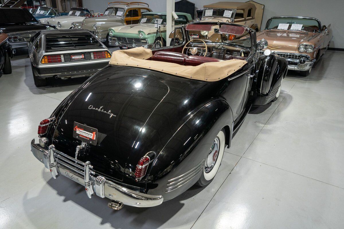 Packard-Eight-Series-2021-Convertible-Coupe-Cabriolet-1942-7