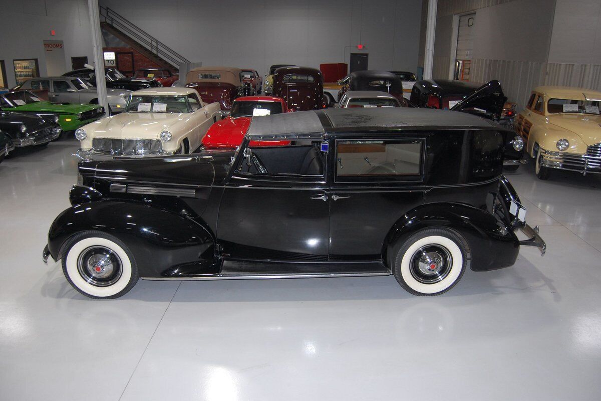 Packard-Rollston-Eight-1668-All-Weather-Panel-Brougham-Cabriolet-1938-12