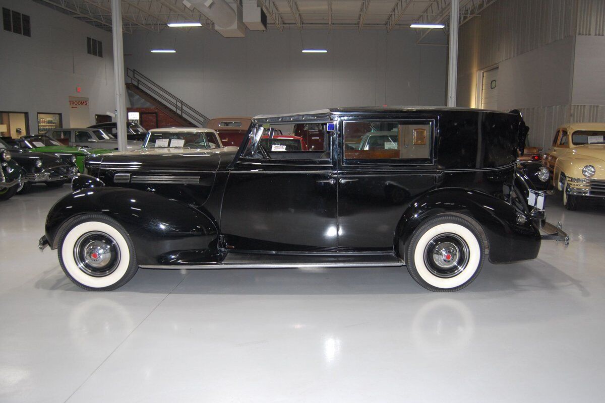 Packard-Rollston-Eight-1668-All-Weather-Panel-Brougham-Cabriolet-1938-20