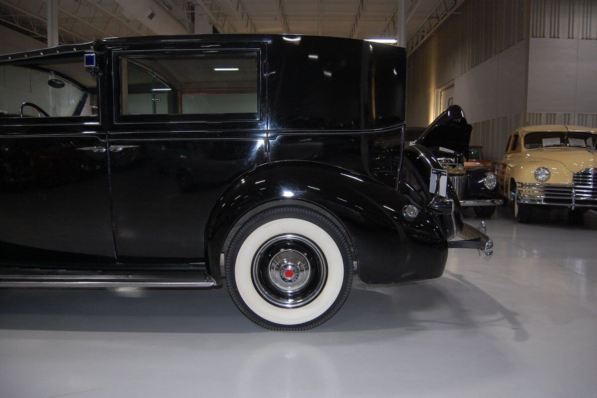 Packard-Rollston-Eight-1668-All-Weather-Panel-Brougham-Cabriolet-1938-23