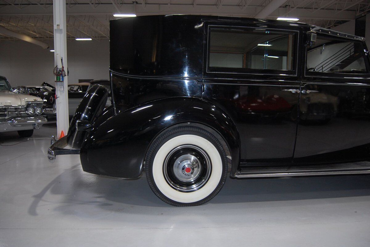 Packard-Rollston-Eight-1668-All-Weather-Panel-Brougham-Cabriolet-1938-25