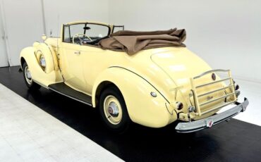 Packard-Twelve-1607-Series-Cabriolet-1938-5