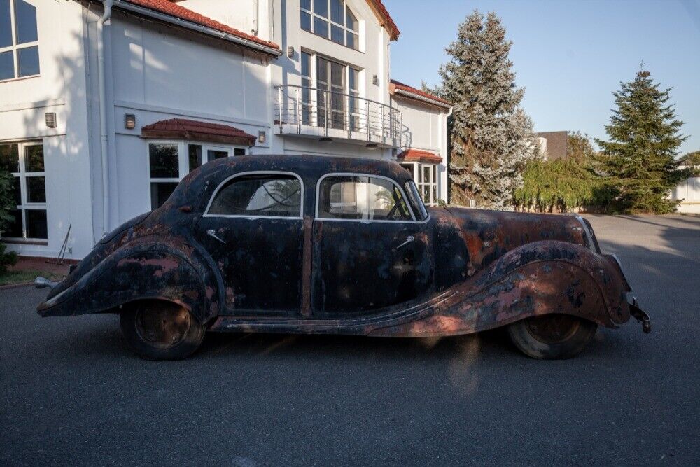 Panhard-Levassor-Dynamic-1939-2