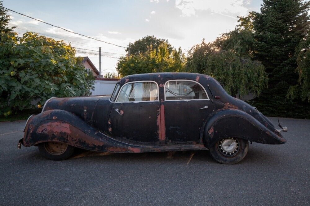 Panhard-Levassor-Dynamic-1939-3