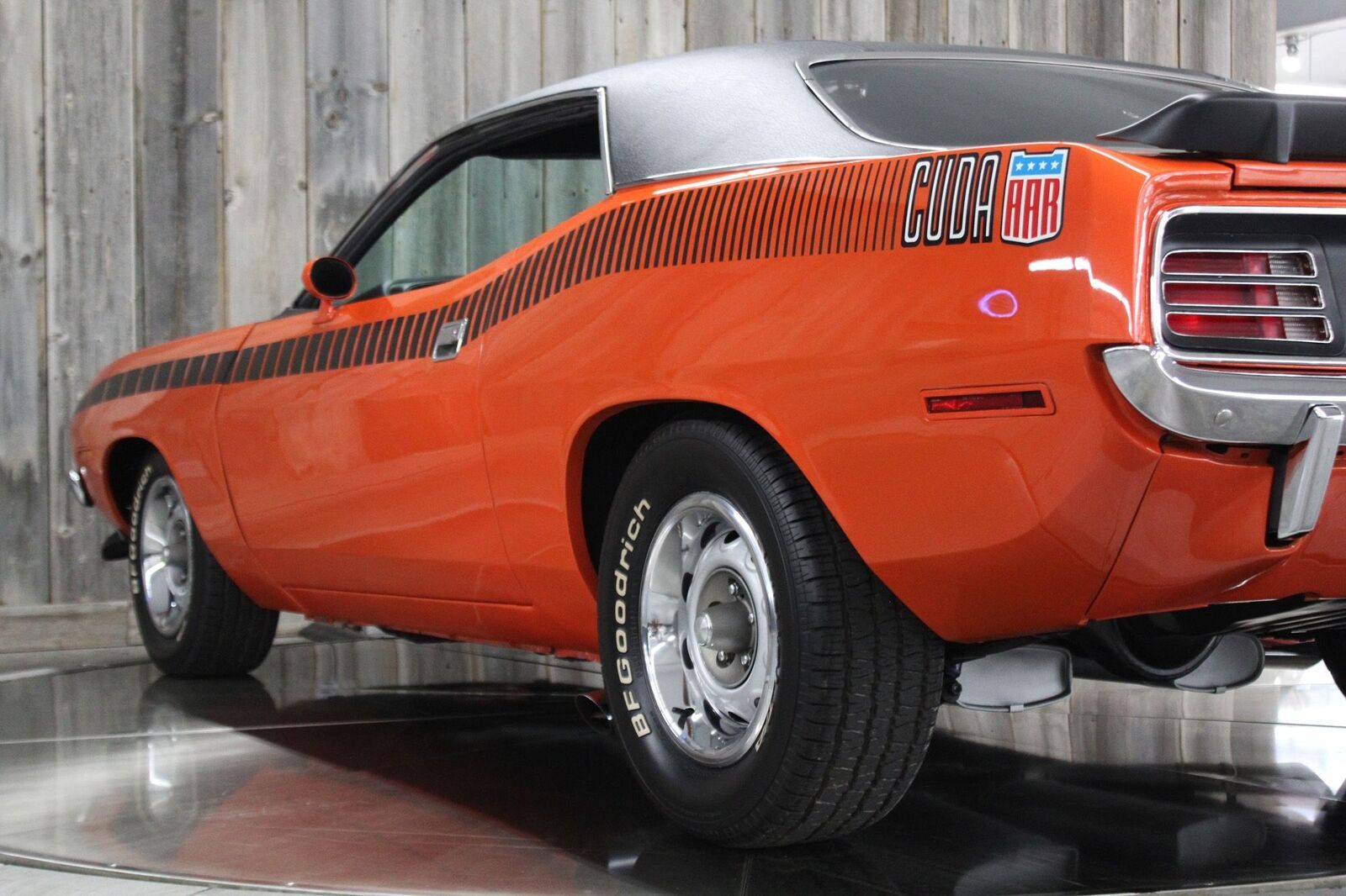 Plymouth-AAR-Cuda-1970-10