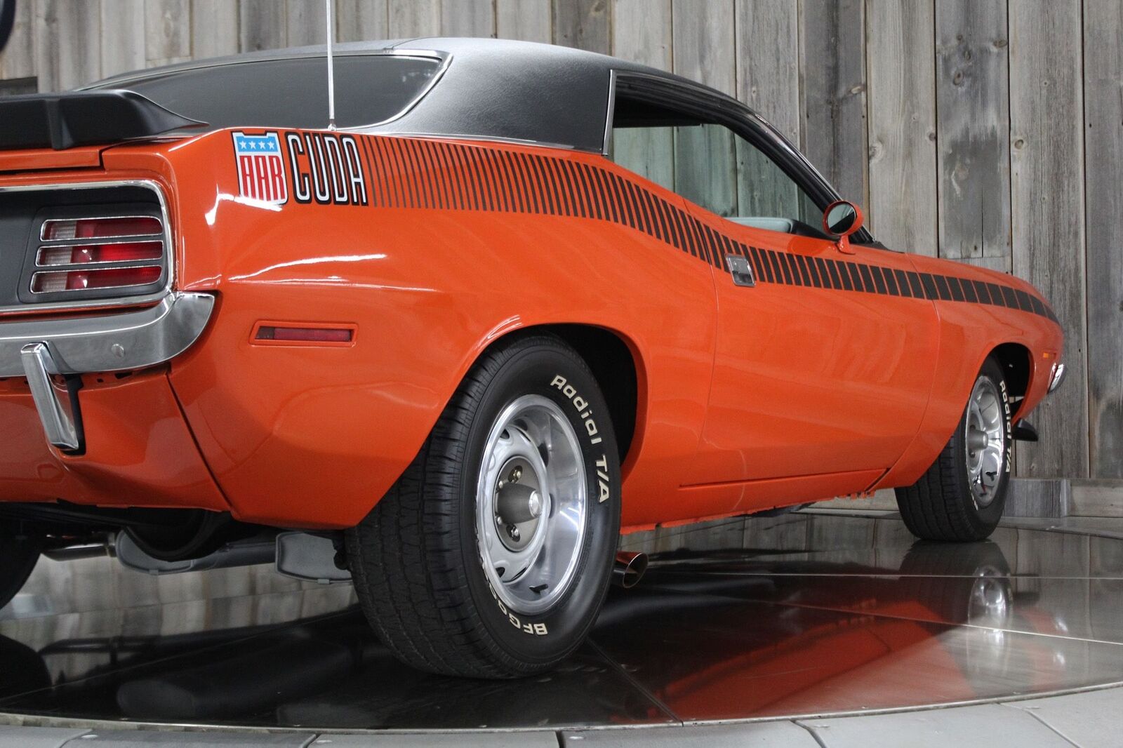 Plymouth-AAR-Cuda-1970-11