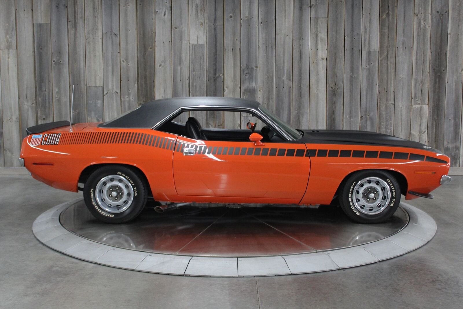 Plymouth-AAR-Cuda-1970-4