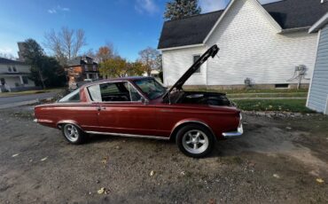 Plymouth-Barracuda-1965-8