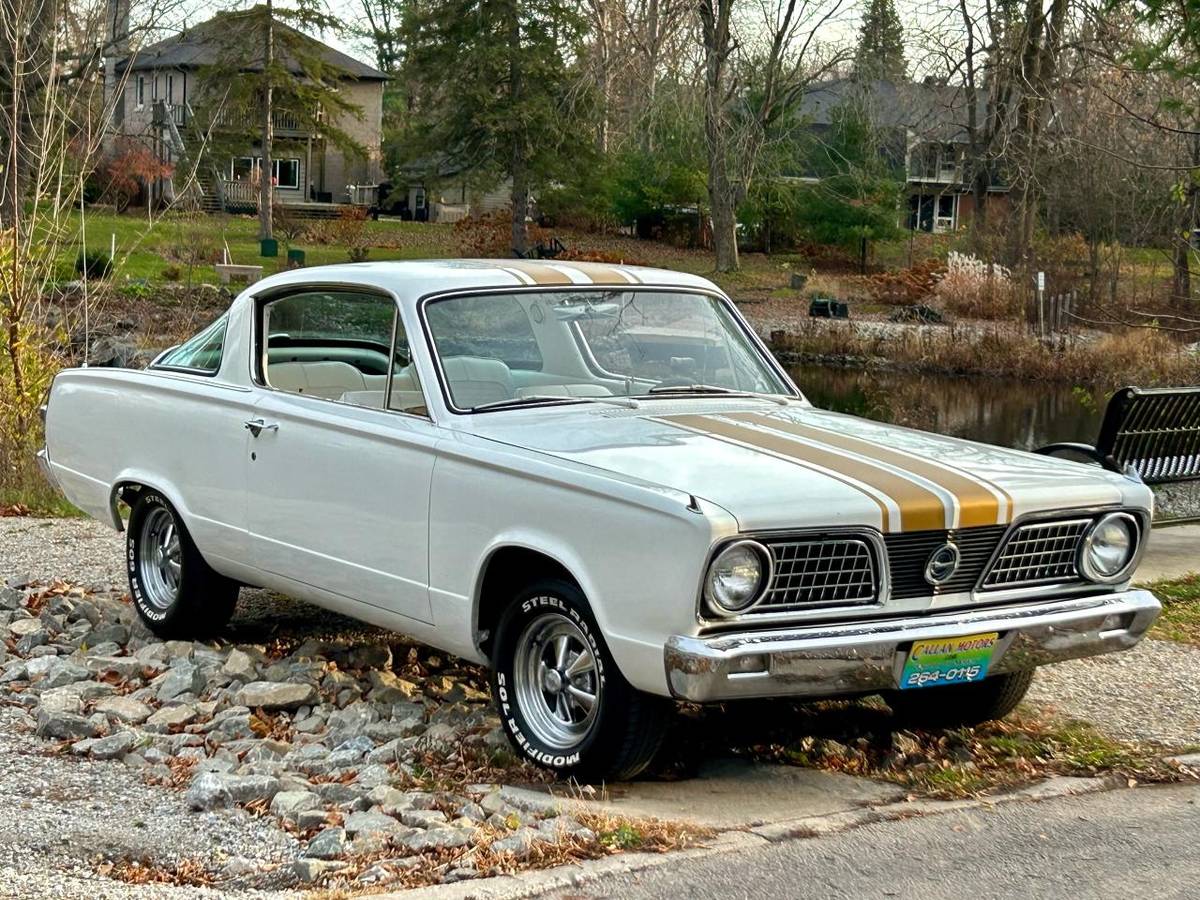 Plymouth-Barracuda-1966-20