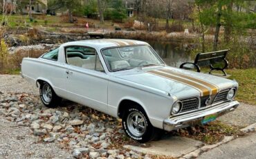 Plymouth-Barracuda-1966-21