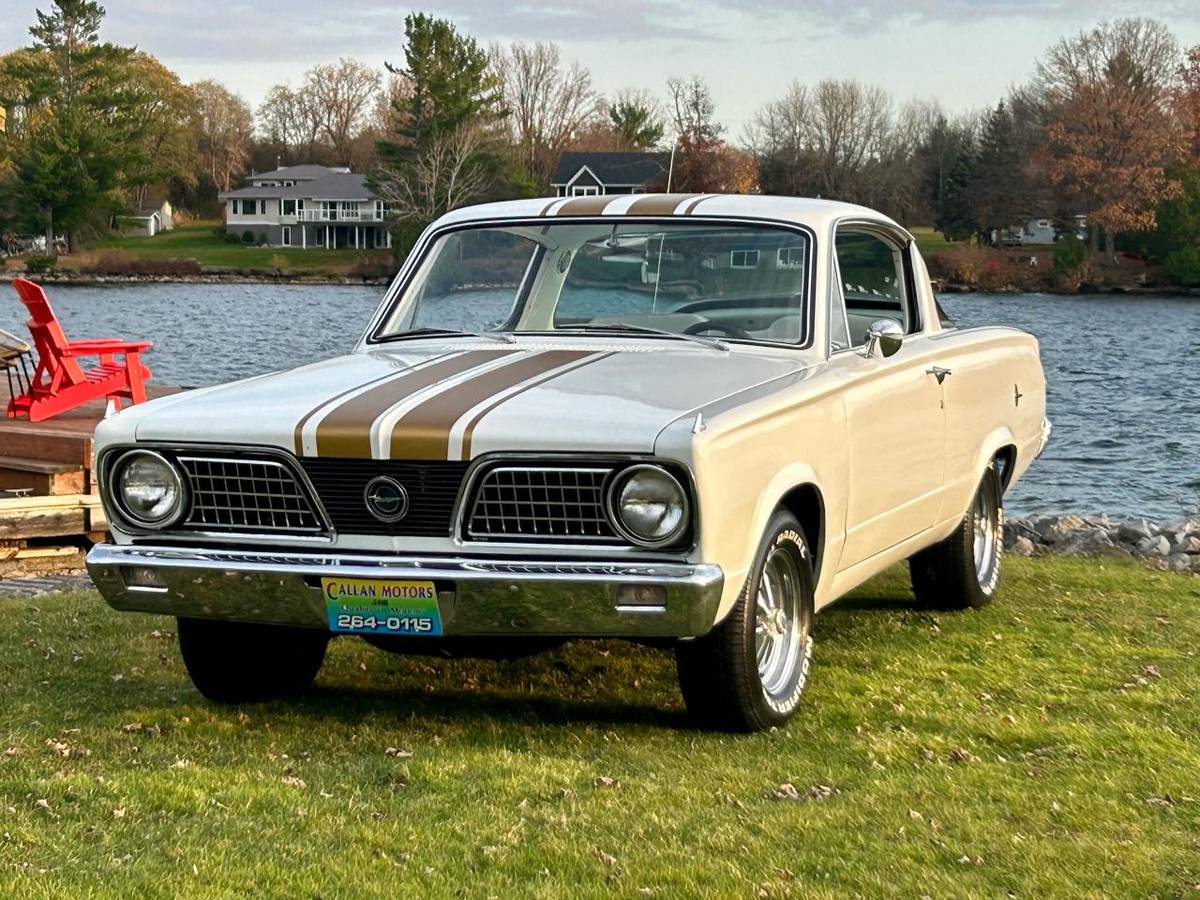 Plymouth-Barracuda-1966