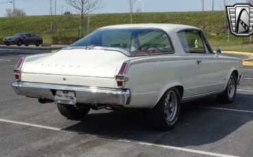 Plymouth-Barracuda-1966-5