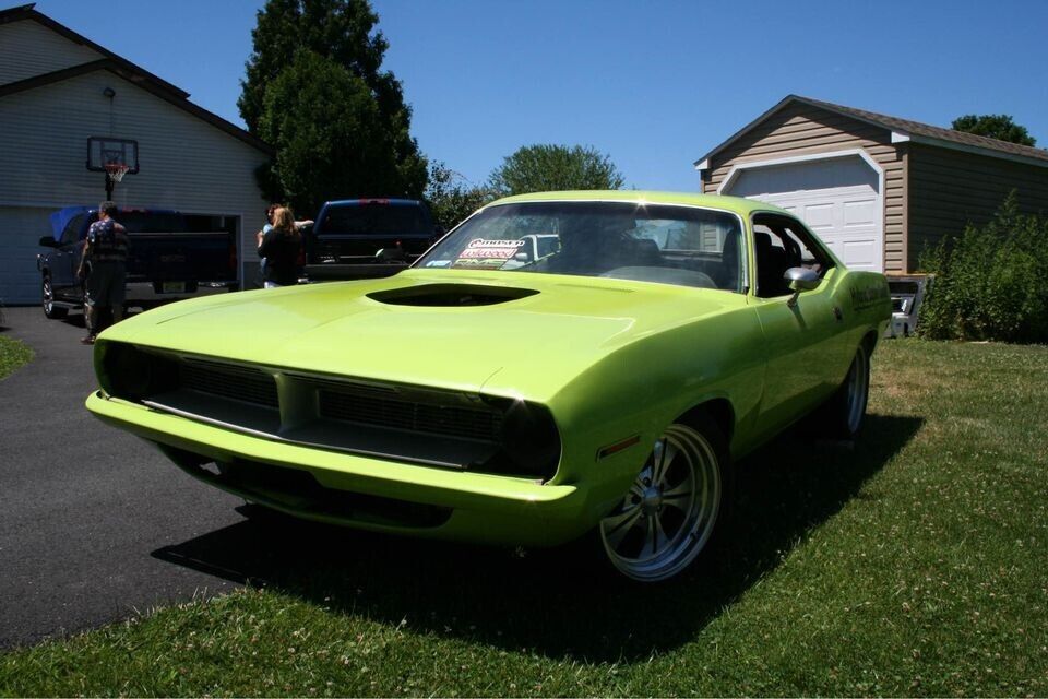 Plymouth-Barracuda-1970-2