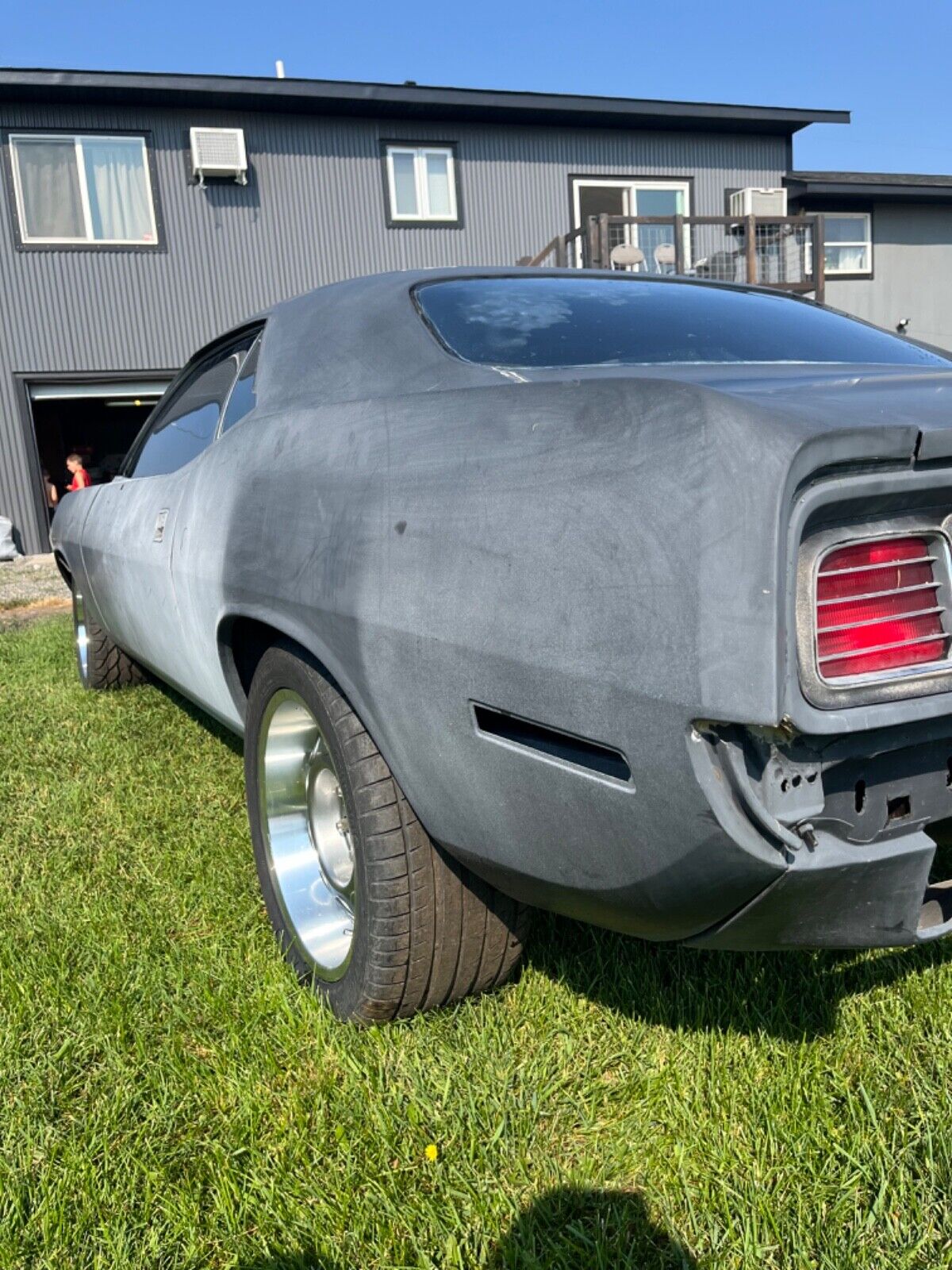 Plymouth-Barracuda-1971-5