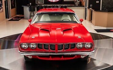 Plymouth-Barracuda-1971-8