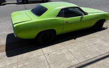 Plymouth-Barracuda-1972-1