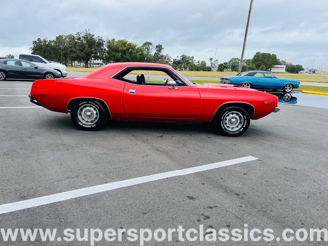 Plymouth-Barracuda-1973-1