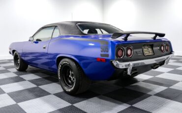 Plymouth-Barracuda-1973-4