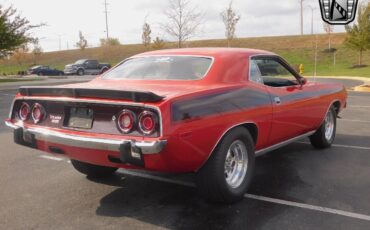 Plymouth-Barracuda-1973-5