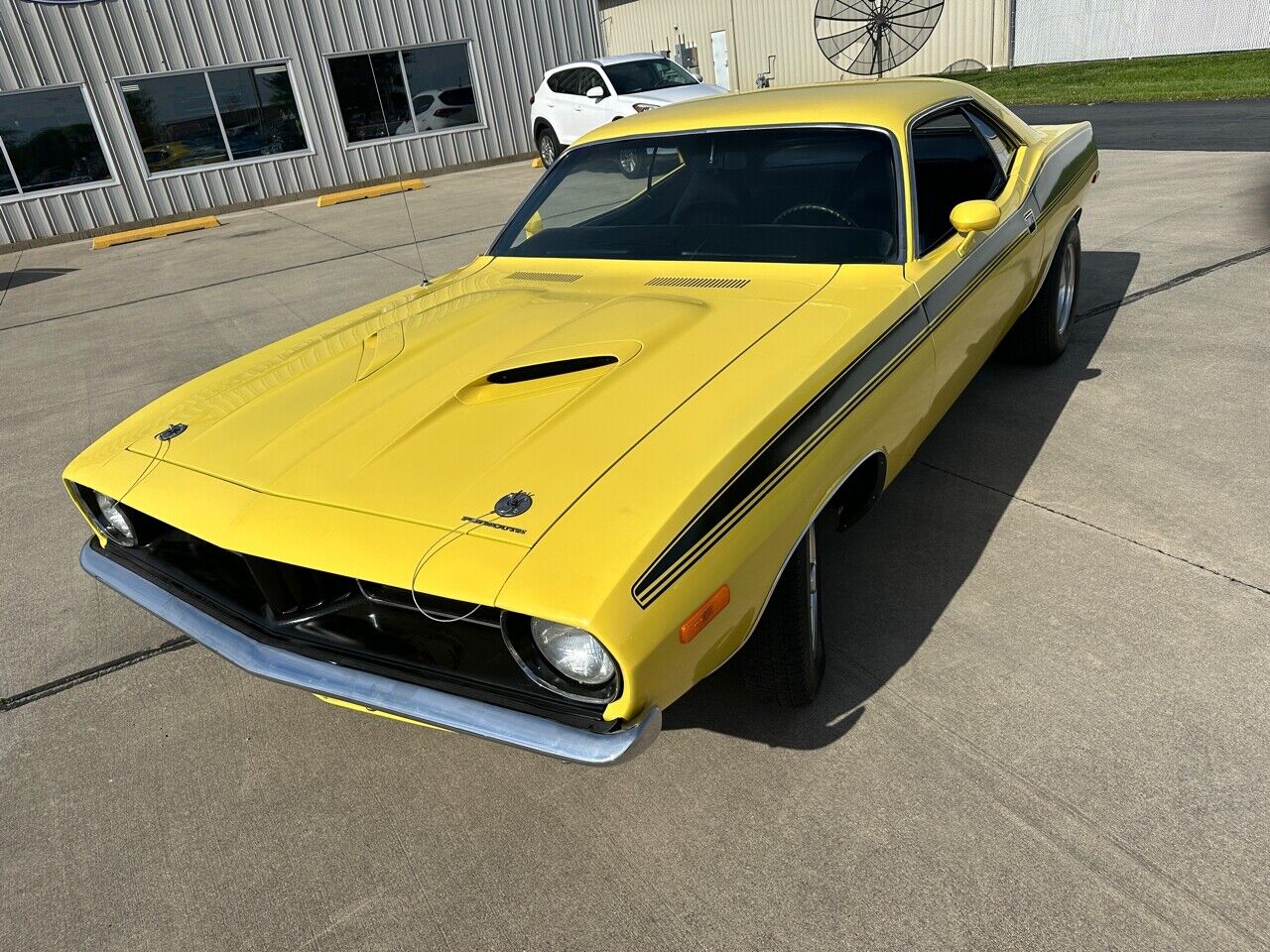 Plymouth-Barracuda-1973-7