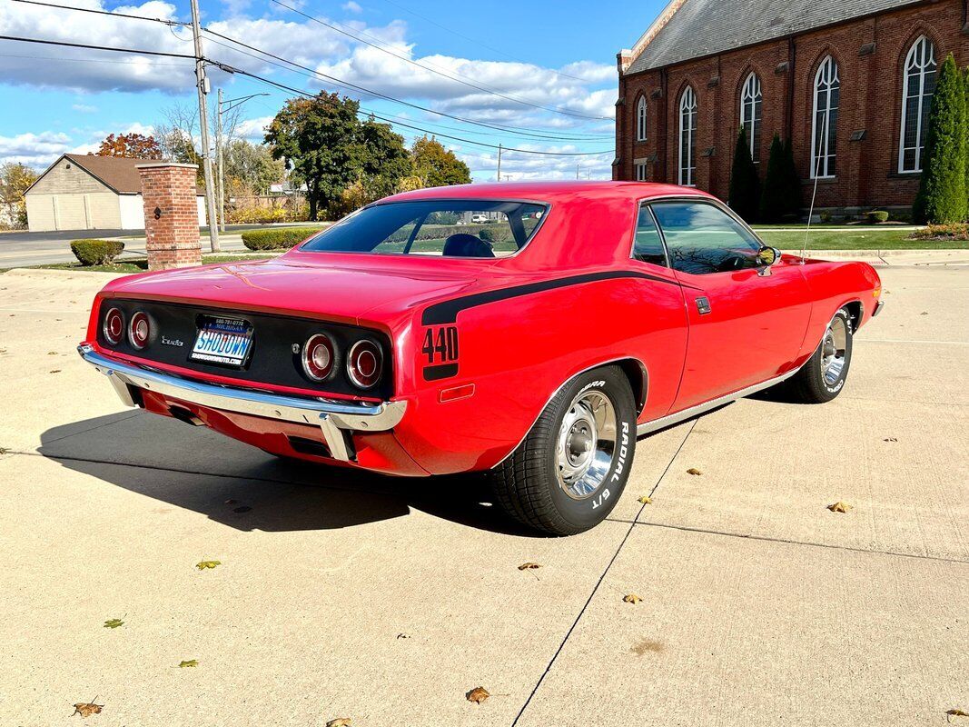 Plymouth-Barracuda-1974-4