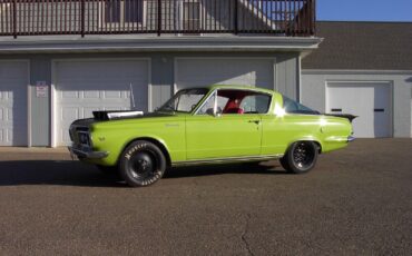 Plymouth-Barracuda-Coupe-1965-15