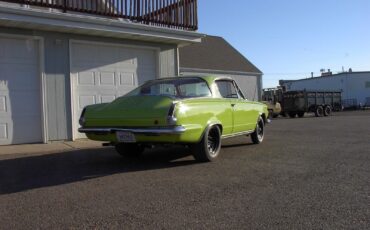 Plymouth-Barracuda-Coupe-1965-2